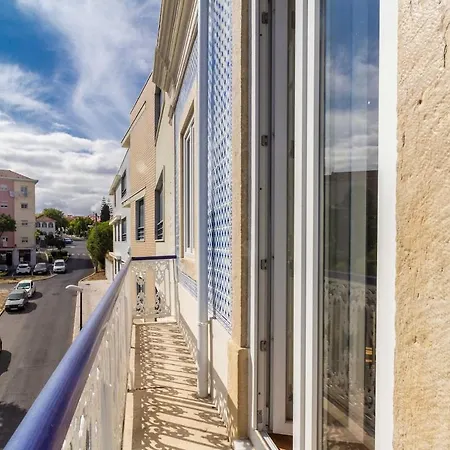 Fantastic With River View Daire *